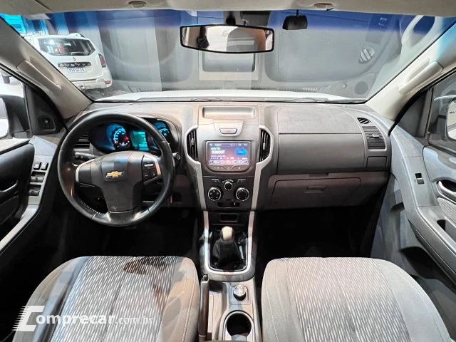 S10 - 2.5 LT 4X4 CD 16V 4P MANUAL