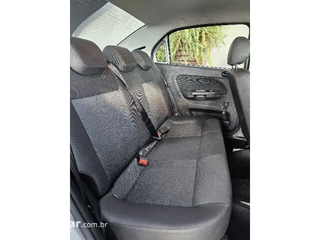 VOYAGE 1.0 12V MPI TOTALFLEX 4P MANUAL