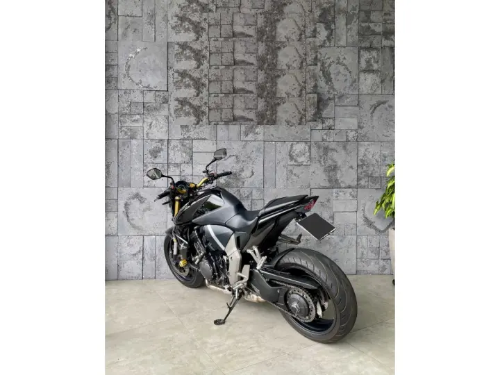 CB 1000R