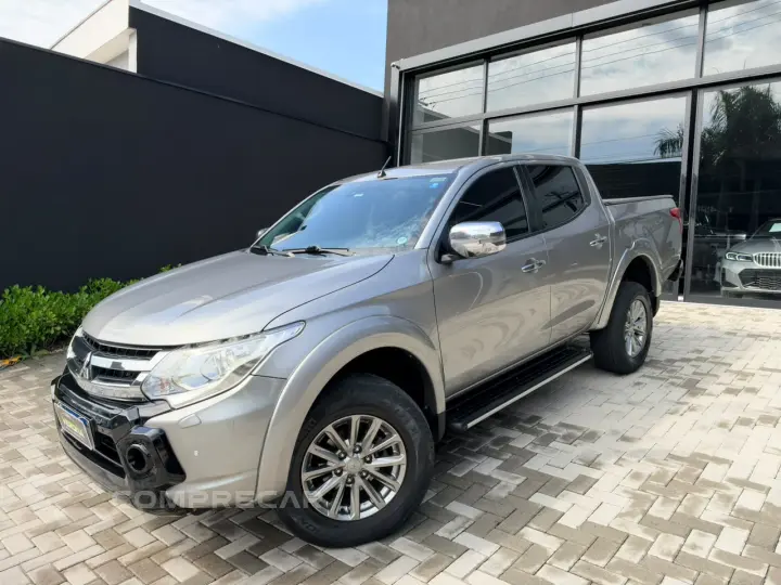 L200 TRITON 2.4 16V Turbo Sport HPE TOP CD 4X4