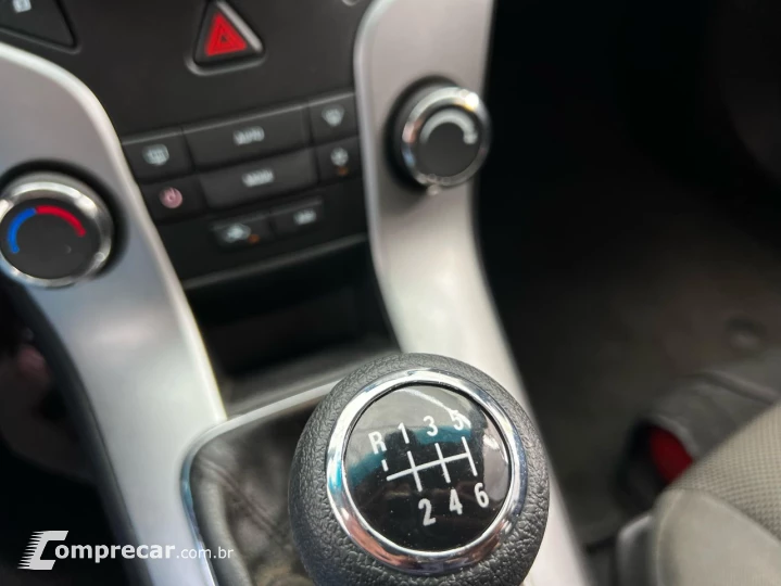 CRUZE LT 1.8 16V FlexPower 4p Mec.