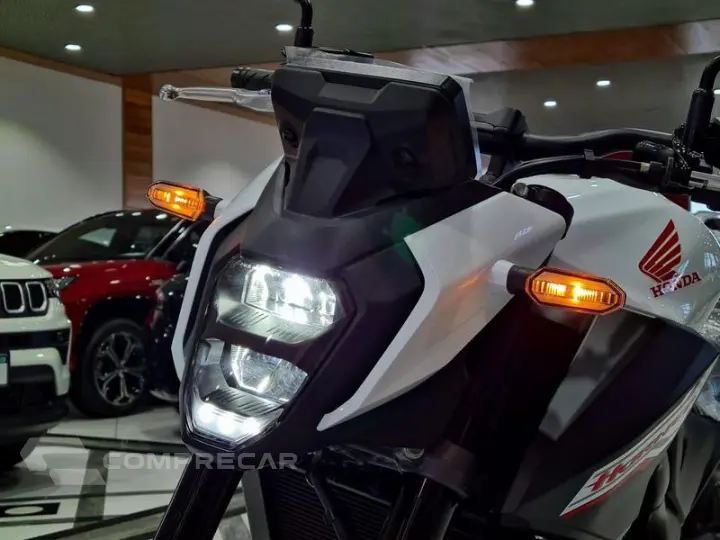 CB 500 HORNET