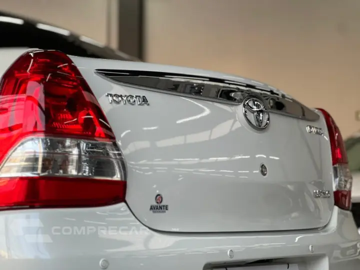ETIOS 1.5 XLS SEDAN 16V FLEX 4P AUTOMÁTICO