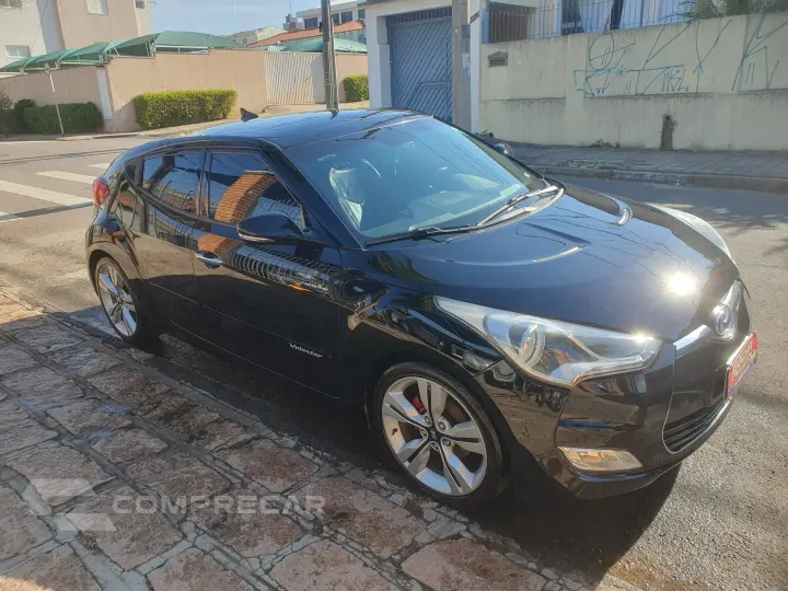 I HYUNDAI VELOSTER