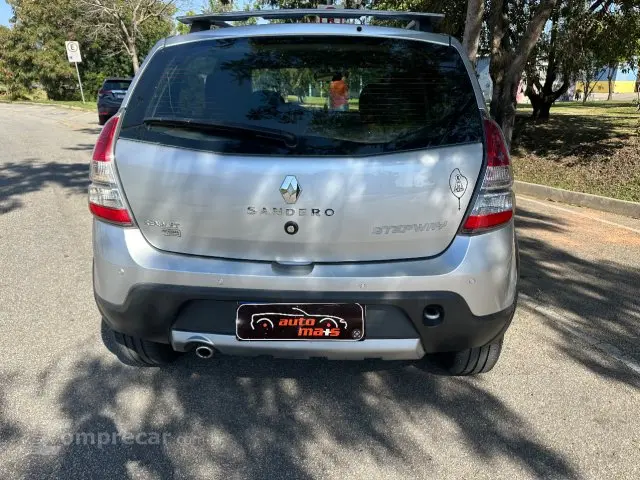 SANDERO - 1.6 STEPWAY 16V 4P AUTOMÁTICO