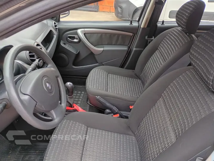 Sandero 1.6