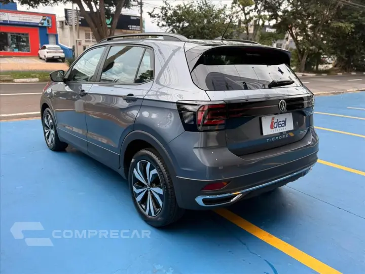 T-CROSS 1.0 200 TSI TOTAL FLEX COMFORTLINE AUTOMÁ