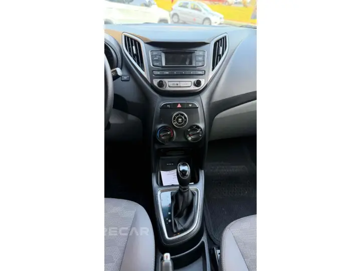 HB20S 1.6 COMFORT PLUS 16V FLEX 4P AUTOMÁTICO