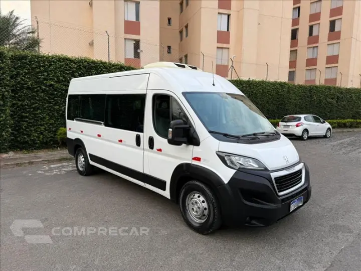 BOXER 2.0 Bluehdi Business L3h2 13M Minibus
