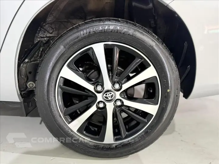 YARIS 1.5 16V Sedan XLS Connect