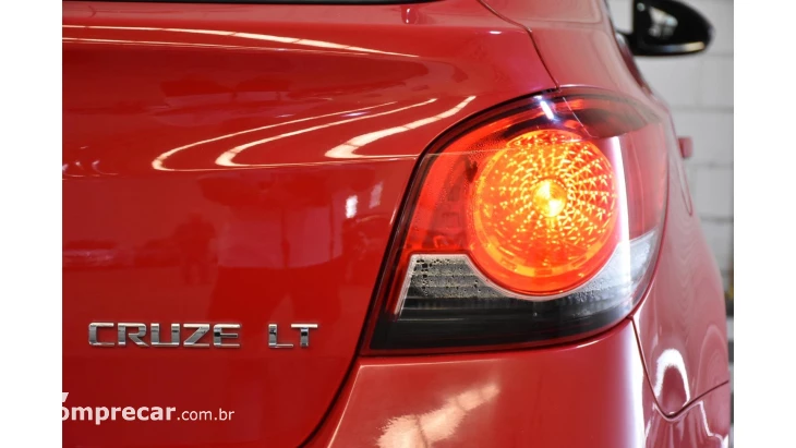 CRUZE HATCH - 1.8 LT SPORT6 16V 4P AUTOMÁTICO