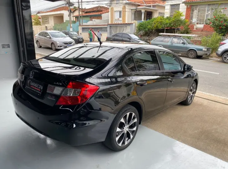 Civic Sedan LXR 2.0 Flexone 16V Aut. 4p