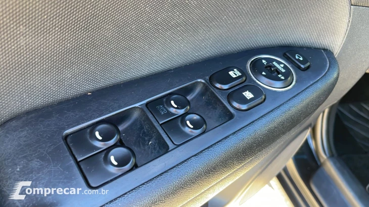 I30 2.0 MPFI GLS 16V