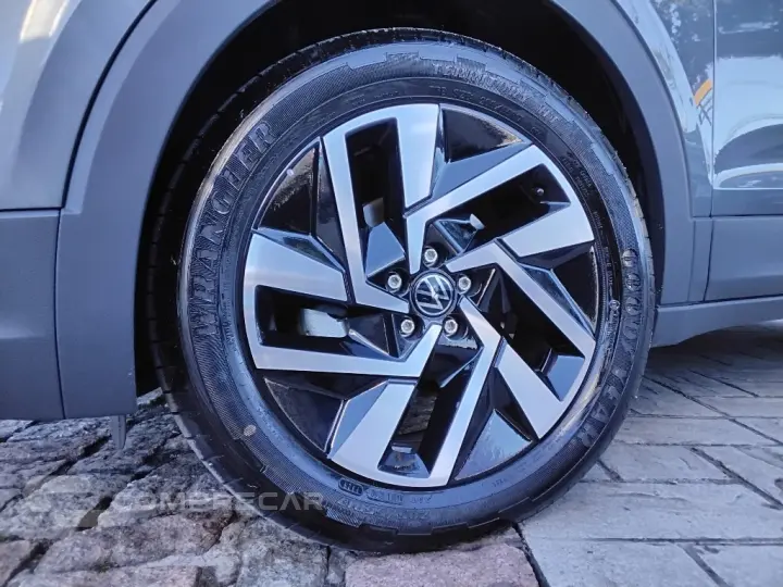 T-CROSS 1.0 200 TSI TOTAL FLEX COMFORTLINE AUTOMÁTICO