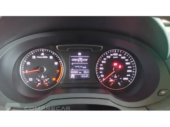 Q3 1.4 TFSI AMBIENTE FLEX 4P S TRONIC