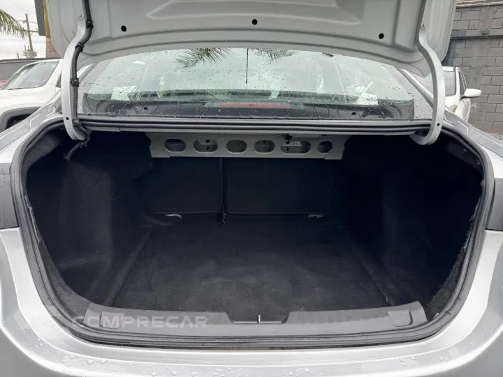 ONIX 1.0 Turbo Plus LTZ