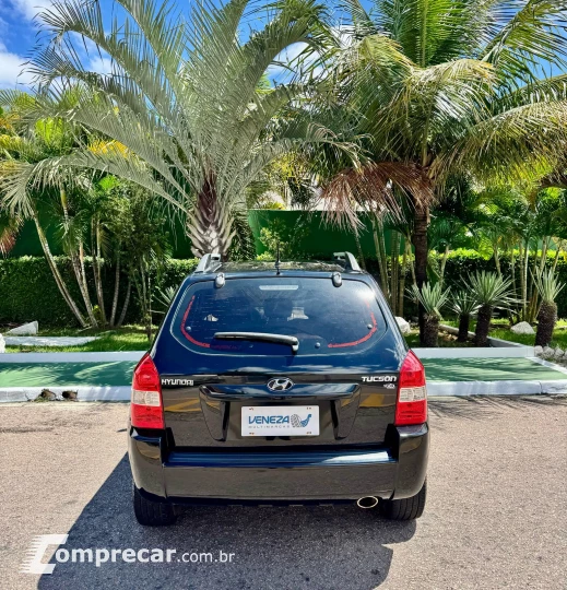 TUCSON 2.0 GL 2WD 16V