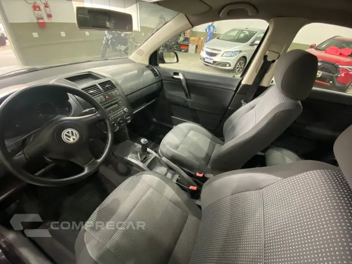 Polo Sedan 1.6 Mi 8V Flex 4P Manual