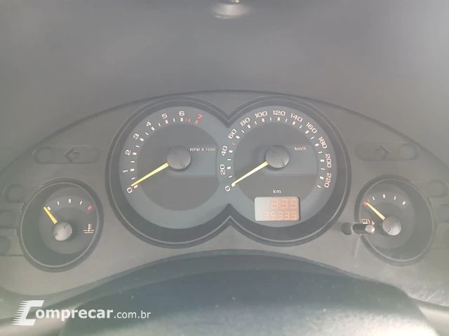 CLASSIC - 1.0 MPFI LS 8V 4P MANUAL