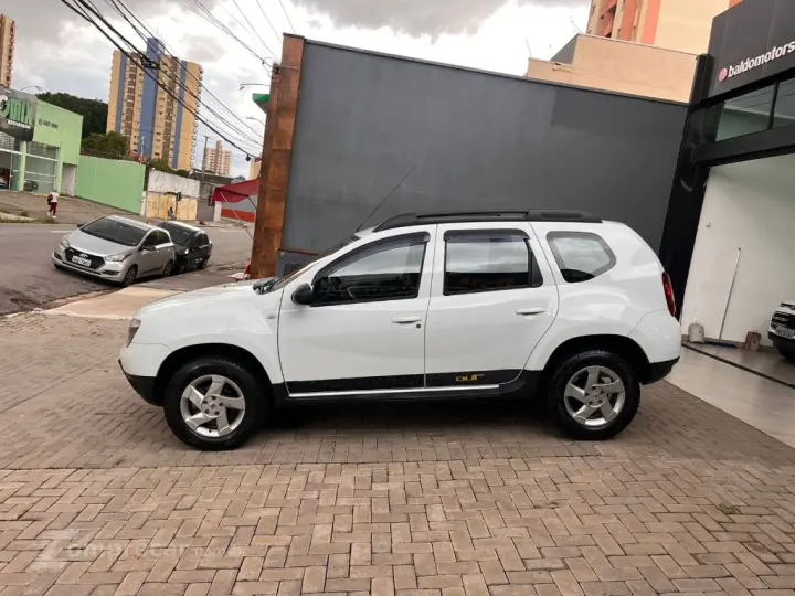 DUSTER Expression 1.6 Hi-Flex 16V Mec.