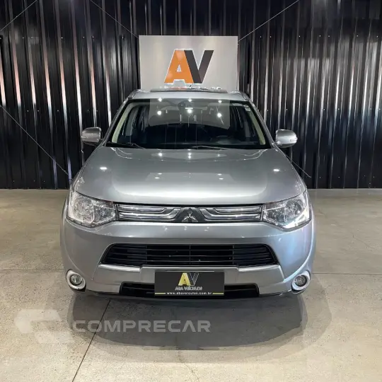 OUTLANDER 2.0 16V 160cv Aut.