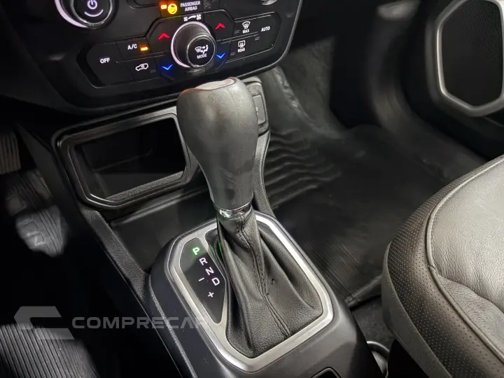 RENEGADE 1.8 16V FLEX LONGITUDE 4P AUTOMÁTICO