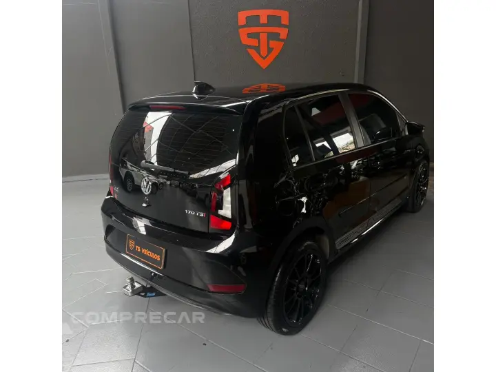 UP 1.0 170 TSI TOTAL FLEX CONNECT 4P MANUAL