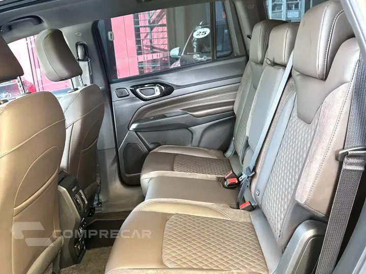 COMMANDER 1.3 T270 TURBO FLEX OVERLAND AT6