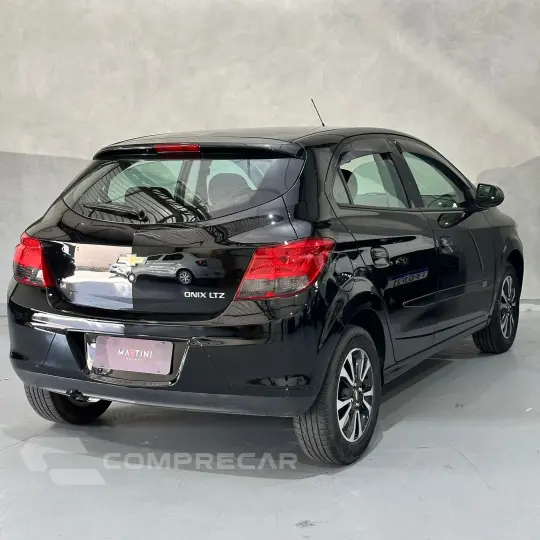 ONIX HATCH LTZ 1.4 8V FlexPower 5p Mec.