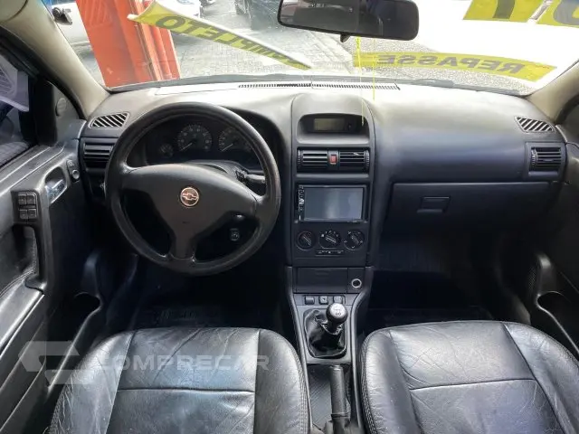 ASTRA HATCH - 2.0 MPFI ADVANTAGE 8V 4P MANUAL