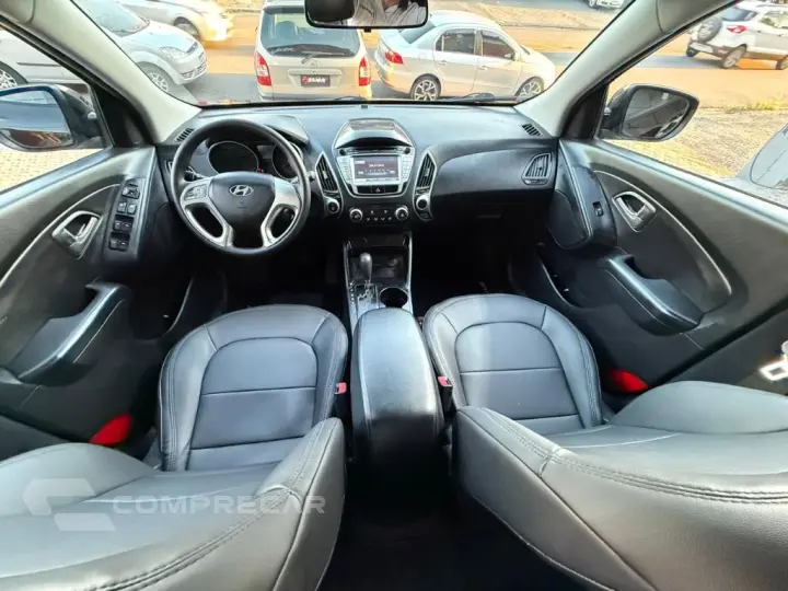 ix35 2.0 16V 170cv 2WD/4WD Aut.