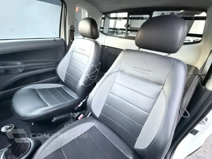 SAVEIRO 1.6 Cross CE 16V