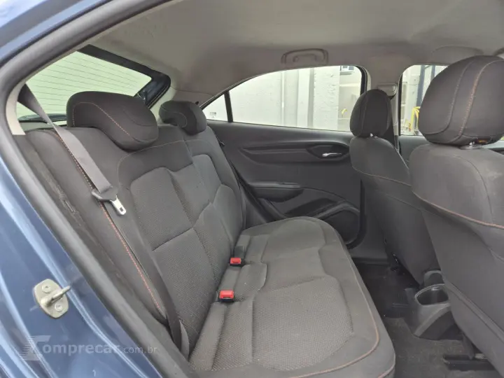 Onix Hatch 1.4 4P FLEX LTZ