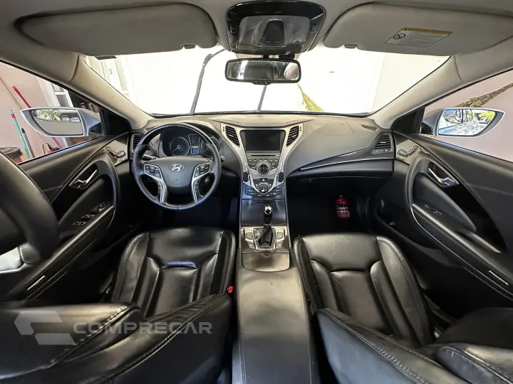 AZERA 3.0 MPFI GLS V6 24V