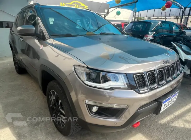 COMPASS 2.0 16V Trailhawk 4X4