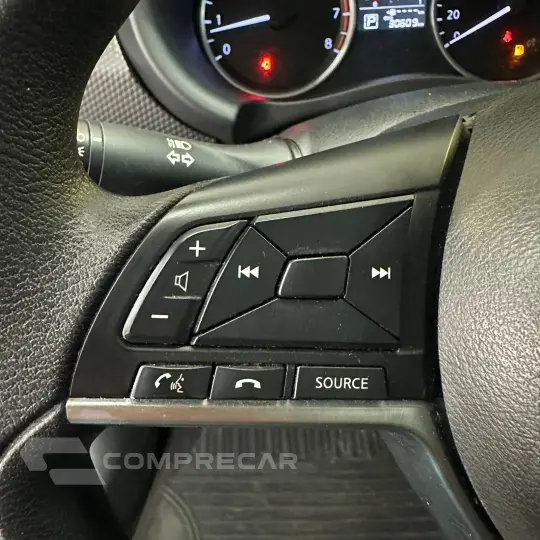KICKS Sense 1.6 16V Flex Aut.