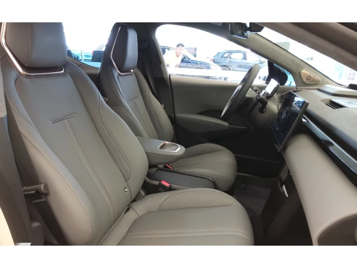 X 66 KW ELÉTRICO PREMIUM