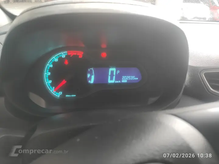 Ônix LT 1.4 Automático