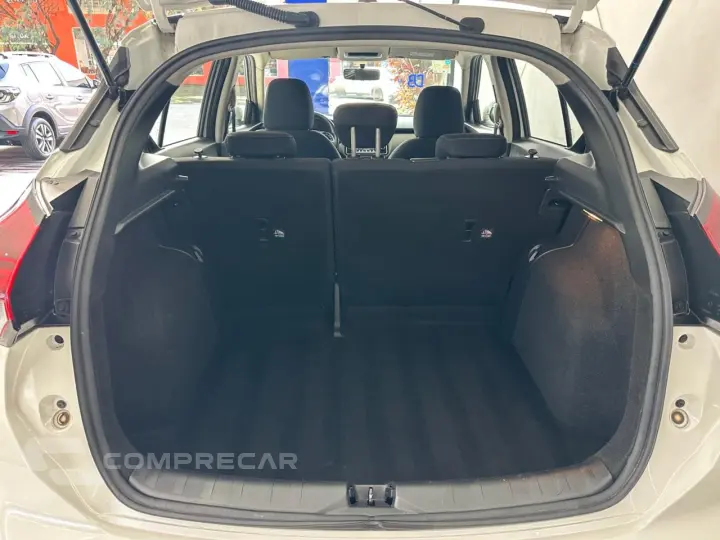 KICKS Active 1.6 16V Flex Aut.