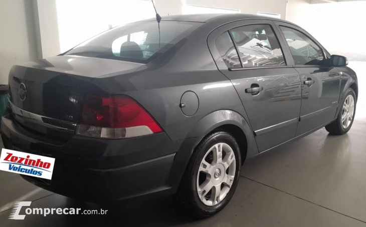 Vectra Sedan 2.0 4P ELEGANCE
