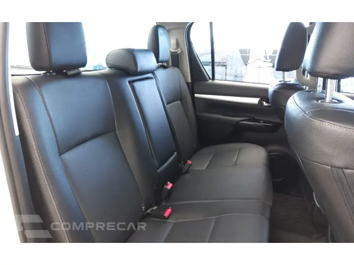 HILUX 2.8 D-4D TURBO DIESEL CD SRX LIMITED 4X4 AUTOMÁTICO