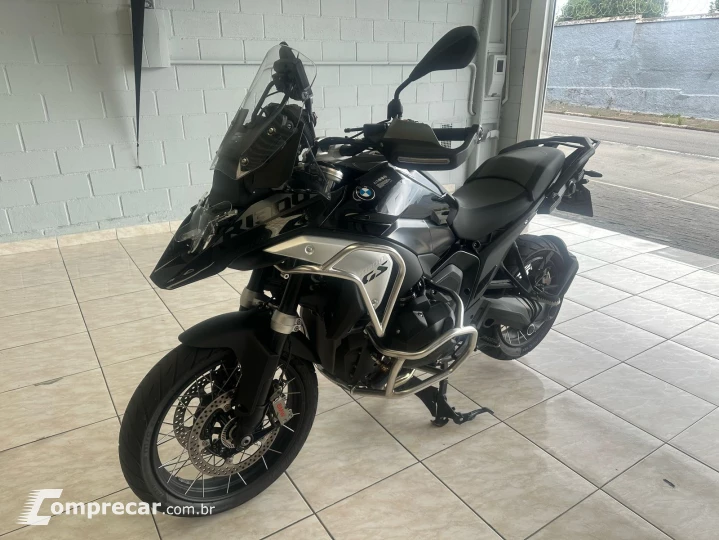 Gs R1300 Triple Black