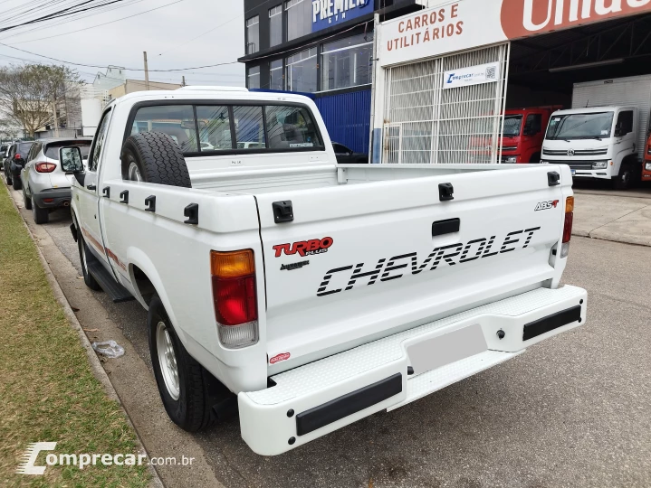 D20 4.0 Conquest CS 8V