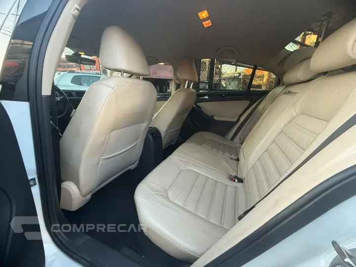 JETTA 2.0 TSI Highline 211cv