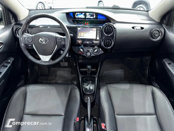 Étios Sedan XLS 1.5