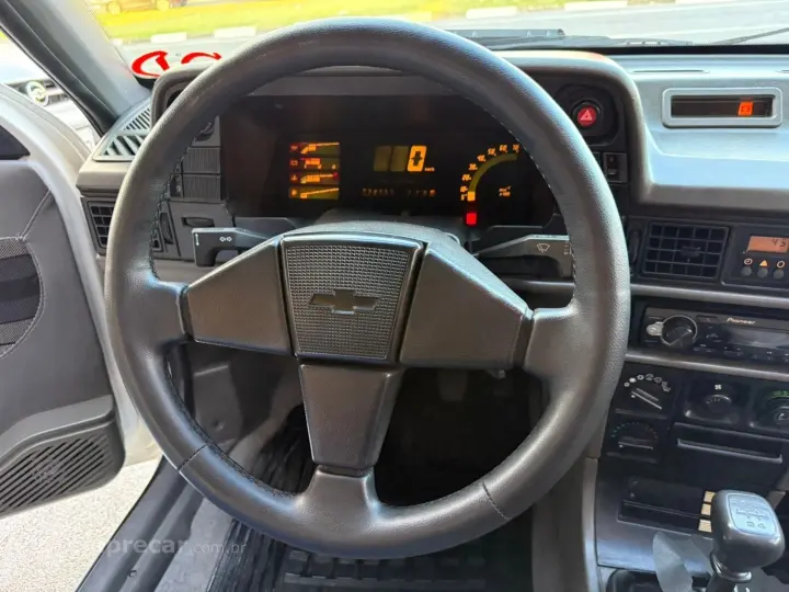 KADETT 2.0 MPFI GSI 8V GASOLINA 2P MANUAL