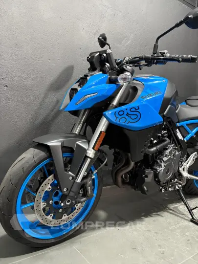 GSX-8S