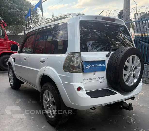 Pajero TR4 2.0 16V 4P FLEX AUTOMÁTICO