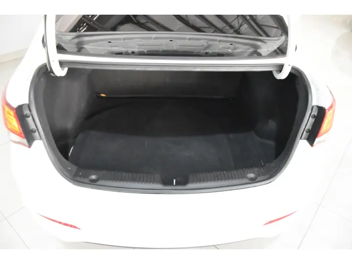 HB20S 1.6 COMFORT PLUS 16V FLEX 4P AUTOMÁTICO