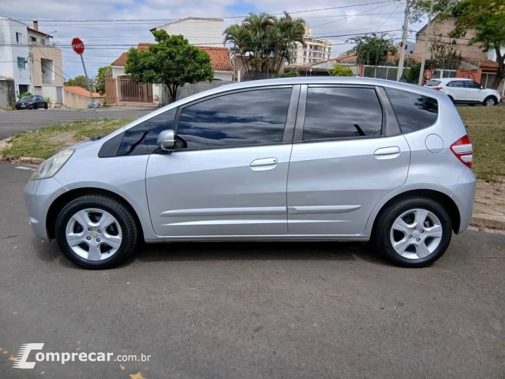 FIT 1.4 LX 8V